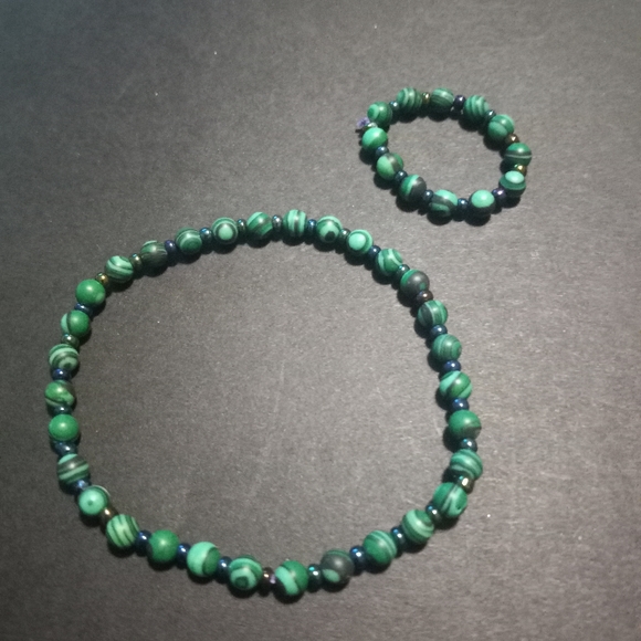Malachite Beaded Bracelet & Ring Set - Picture 1 of 3